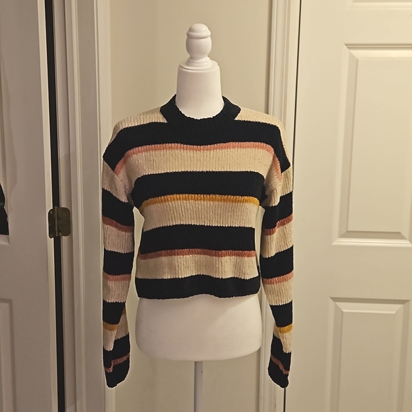 Volcom Sweater - Picture 1 of 5